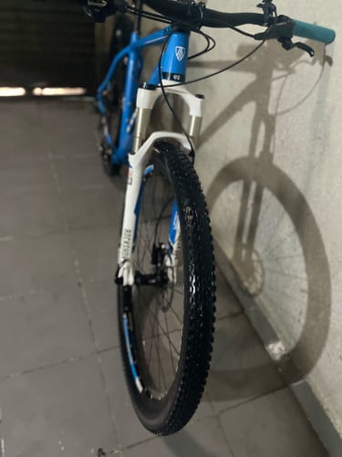 Trek superbly 7