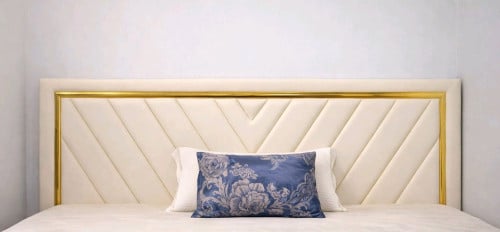 Urgent Sale! Luxury Bed Frame + ICY-PEDIC Mattress (Icy Cool Soft) ស្អាតដូចថ្មី នៅ Sihanoukville