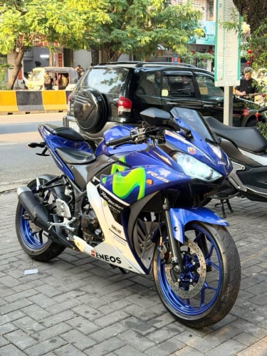 Yamaha R25 99%