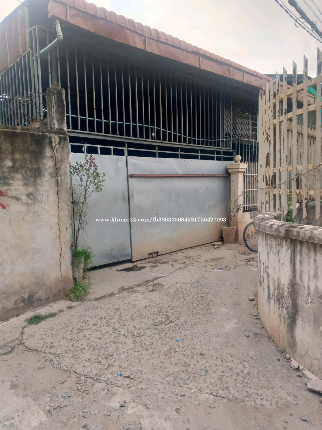 ផ្ទះមួយបន្ទប់គេងពីបន្ទប់ទឹក