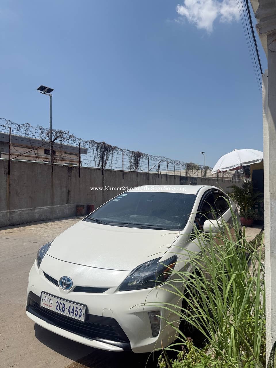 toyota prius013 option3 persona