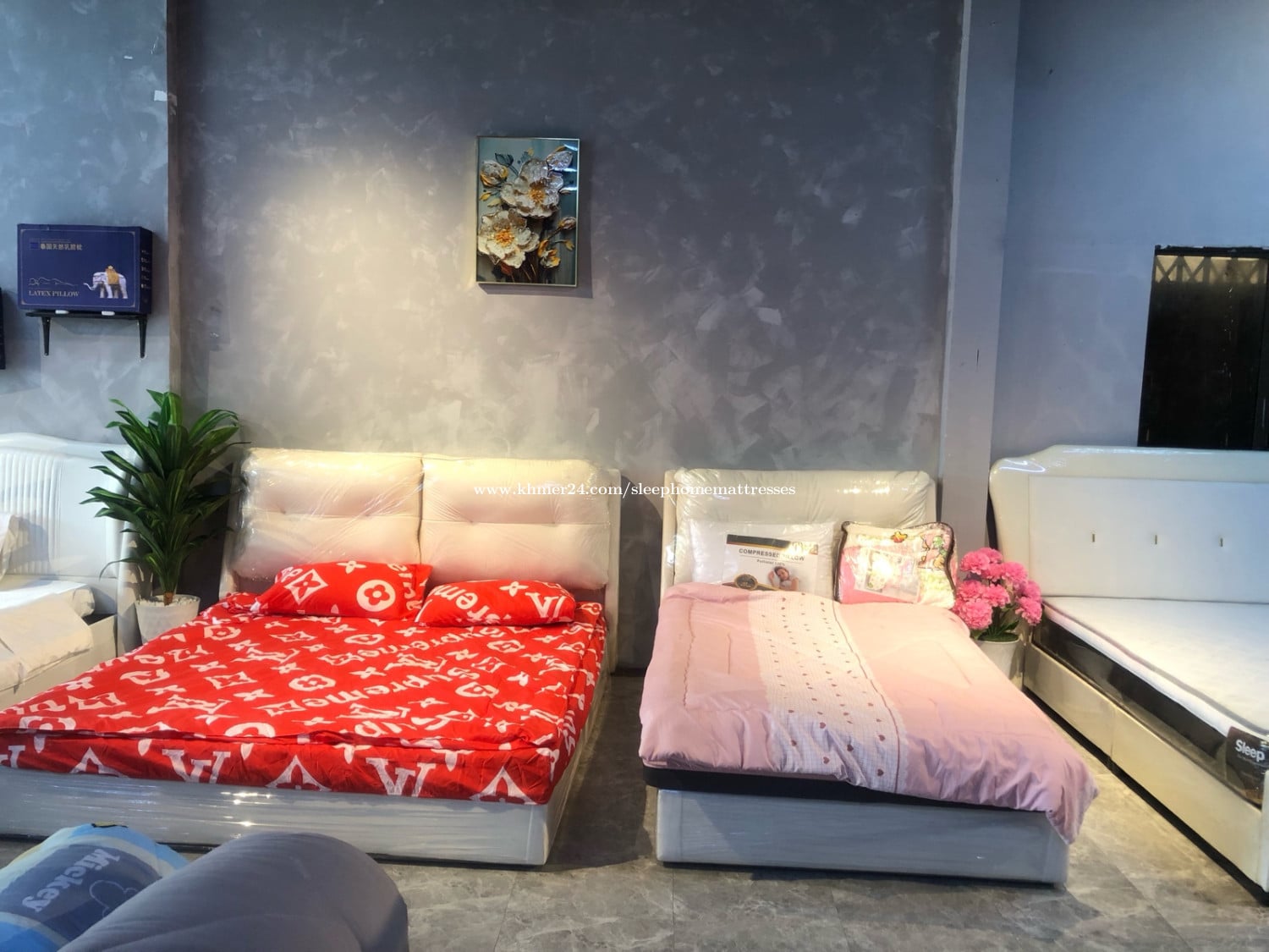 ពូក និងគ្រែVIP