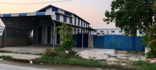 ដីជួលជិតផ្លូវកប់ស្រូវ