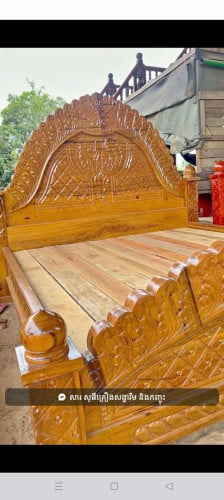 គ្រែម៉ូតព្រះវិហារ