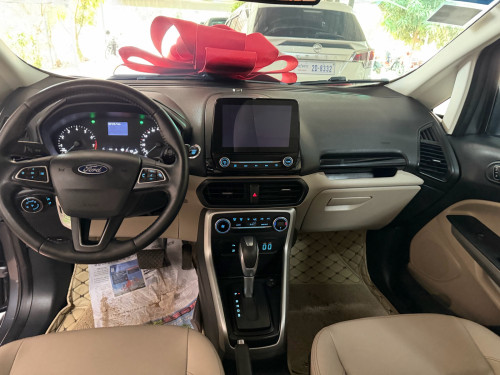 ឡាន​ស្អាត​លក់​នៅ​សៀមរាប​020ថ្មីណាស់