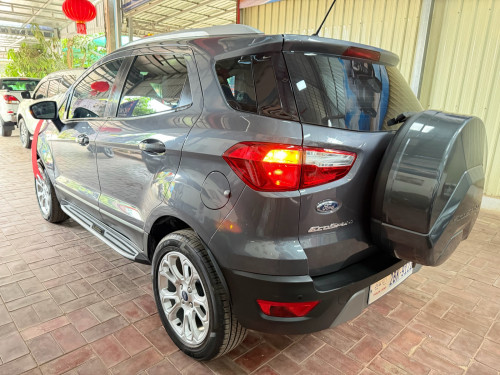 ឡាន​ស្អាត​លក់​នៅ​សៀមរាប​020ថ្មីណាស់