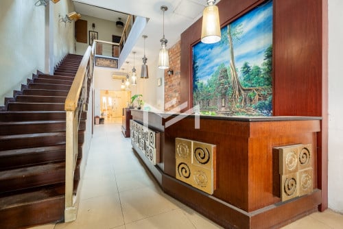 សណ្ឋាគារសម្រាប់លក់-12-Room Hotel For Sale Near Night Market