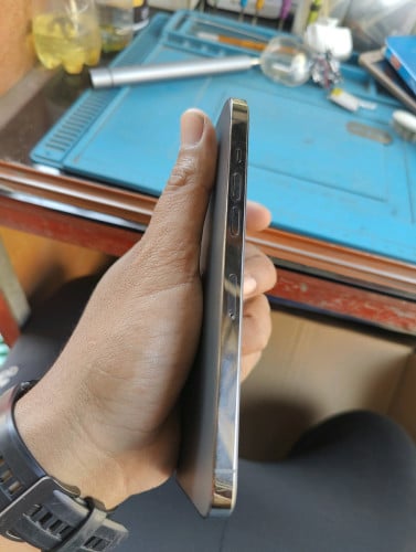 លក់12pro mxs