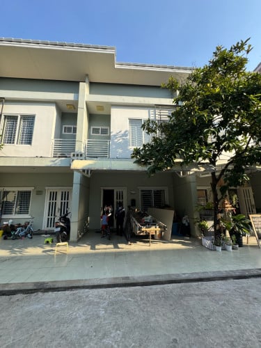 ផ្ទះសម្រាប់ជួលបុរីប៉េងហួត598