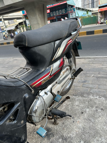លក់Honda dream
