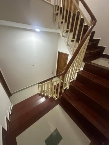 🏠 វីឡាកូនកាត់ LA សម្រាប់ជួល (Borey Peng Huoth Boeung Snor)