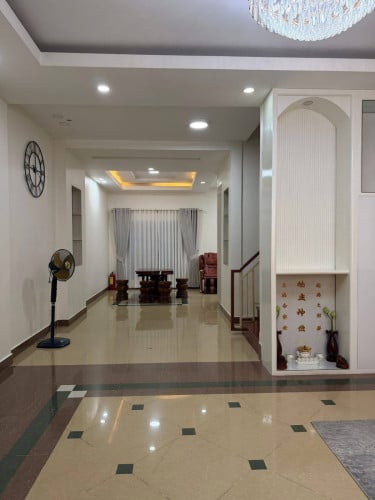 🏠 វីឡាកូនកាត់ LA សម្រាប់ជួល (Borey Peng Huoth Boeung Snor)