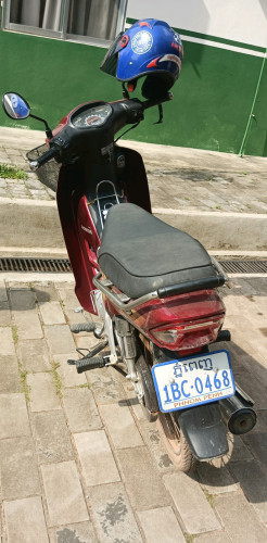 012 ឡើង 022