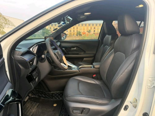 2024 Yaris Cross 1មុឺនគីឡូរជាង ធានាសុីនមួយជុំ