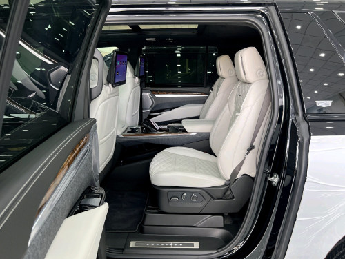 2026 Escalade ESV Platinum Sport Onyx Package