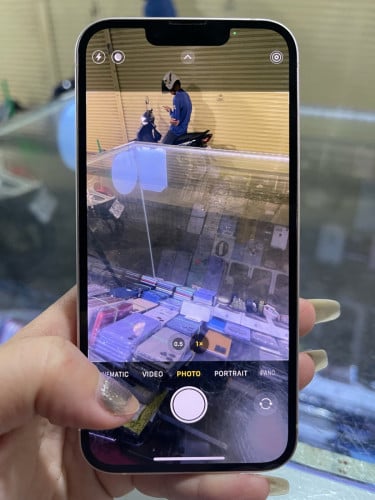 268$ iPhone 13(128gb)ស La អេក្រង់zinថ្ម85% ស្កេនNoicloud no bypass