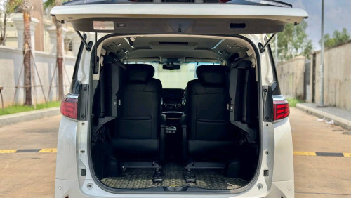 ALPHARD 2015 up 2025 Very New car