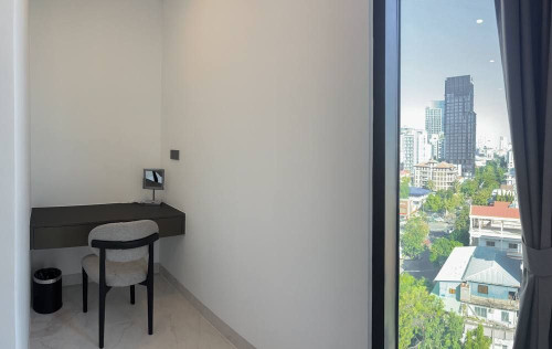 Apartment for rent / Rental fee 租金: 1,600$(Can Negotiations)