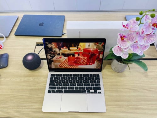 Apple Air New Promotion 799$