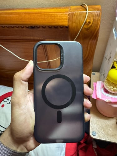 Case 15 pro max second hand like new brand Spigen & Benks