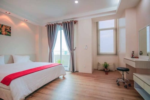 Cozy Two bedroom for rent at BKK 1