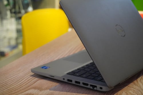 Dell Latitude 5420 មួយ១តឹកនៅស្អាតដូចថ្មី