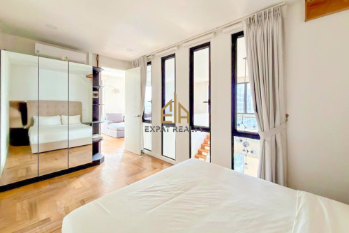 Duplex 3 Bedroom Condo for Rent in Tonle Basac