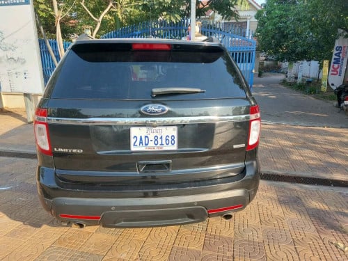 Ford Explorer 2013 for rent