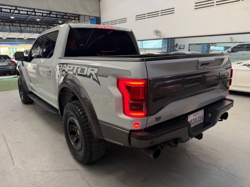 Ford F150 Raptor 2017 USA full option