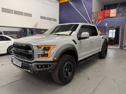 Ford F150 Raptor 2017 USA full option