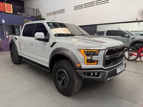 Ford F150 Raptor 2017 USA full option