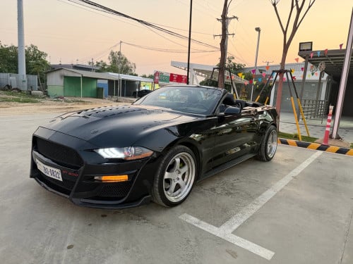 Ford Mustang 2018 full option