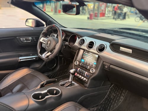 Ford Mustang 2018 full option