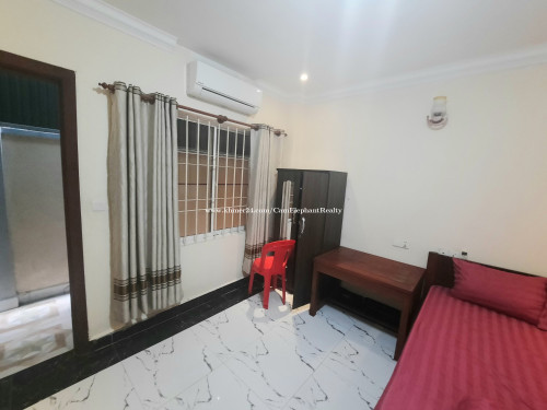 Ground Floor Studio Apartment near st 271 Boeng Tompun