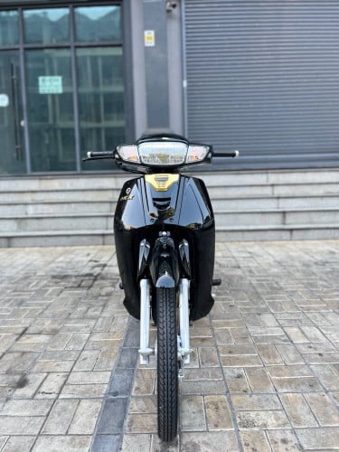 Honda Dream 2023 មានលេខស្រាប់​ ស្អាត98%