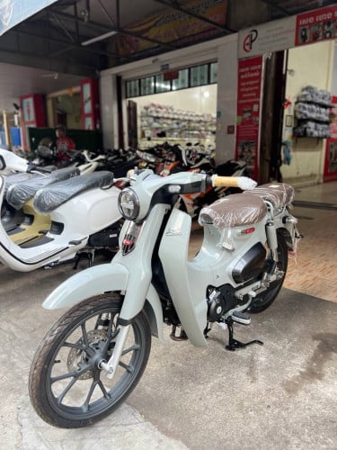 Honda Super Cub 2026 ថ្មី​កេស​ ធានាម៉ាសុីន3ឆ្នាំ​