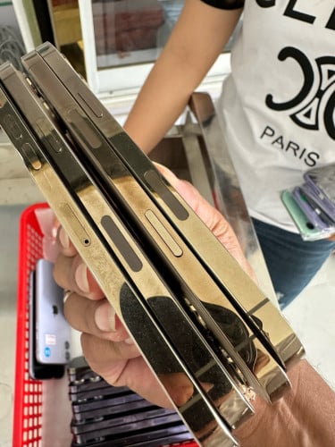 Iphone12 Pro Max LL/A ម៉ាសុីនហ្សីន តំលៃពិសេស