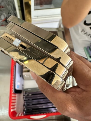 Iphone12 Pro Max LL/A ម៉ាសុីនហ្សីន តំលៃពិសេស