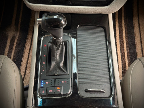 Kia Carnival 2016