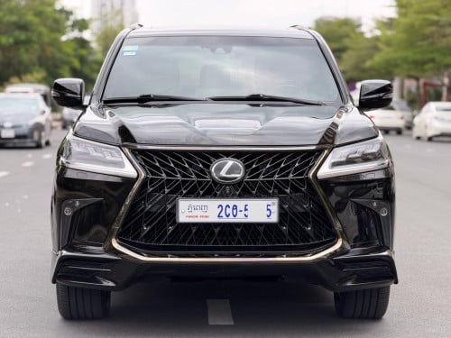 Lexus LX 570 ឆ្នាំ2020 Kuro ធានាឡានស្អាត ទឹកថ្នាំហ្ស៊ីន1ជុំ  មហាថ្មី