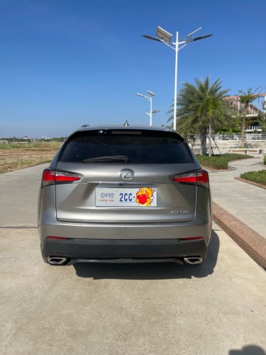 Lexus NX 200t 2015