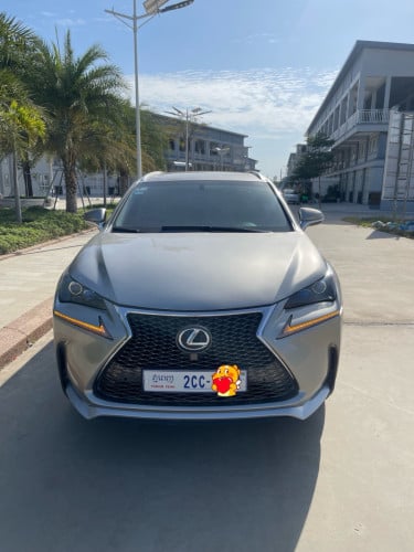Lexus NX 200t 2015