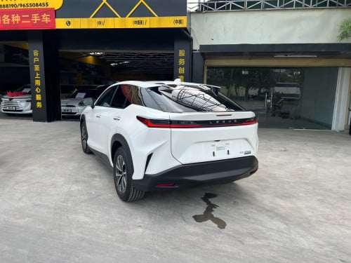 LEXUS RZ450E EV 2023