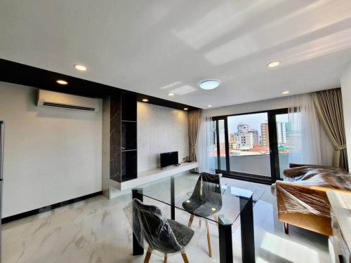 LUXURIOUS ONE BEDROOM FOR RENT-TOUL TOMPOUNG🍀