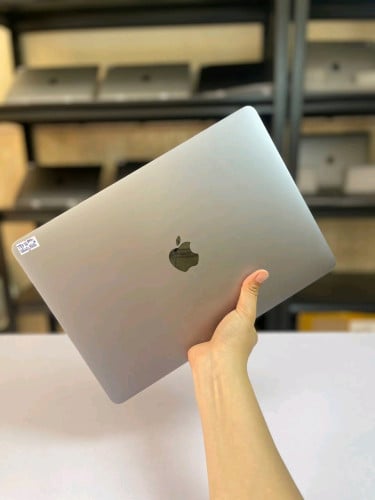 Macbook Pro year2016 Touch Bar