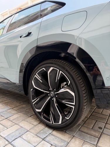 Mazda EZ-60 អគ្គិសនីលាយសាំង 1200km+