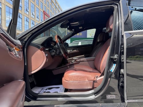 Mercedes S500 2012 V8