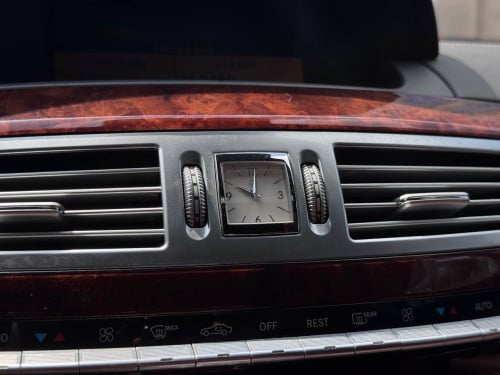 Mercedes S500 2012 V8