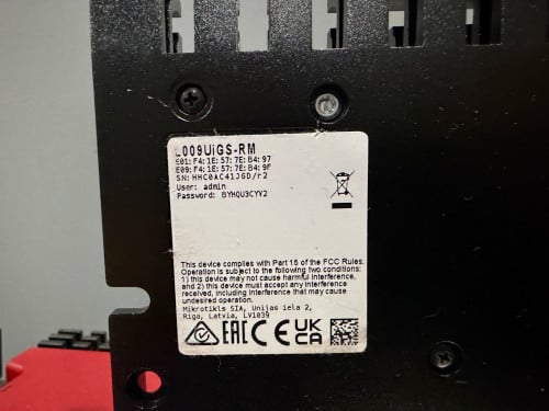 Mikrotik L009 UiAS-2HaxD-IN & RM