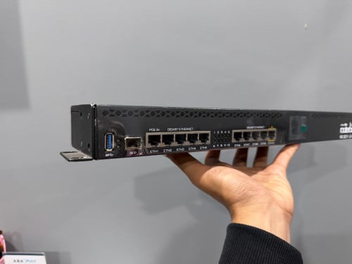 Mikrotik RB3011UiAS-RM